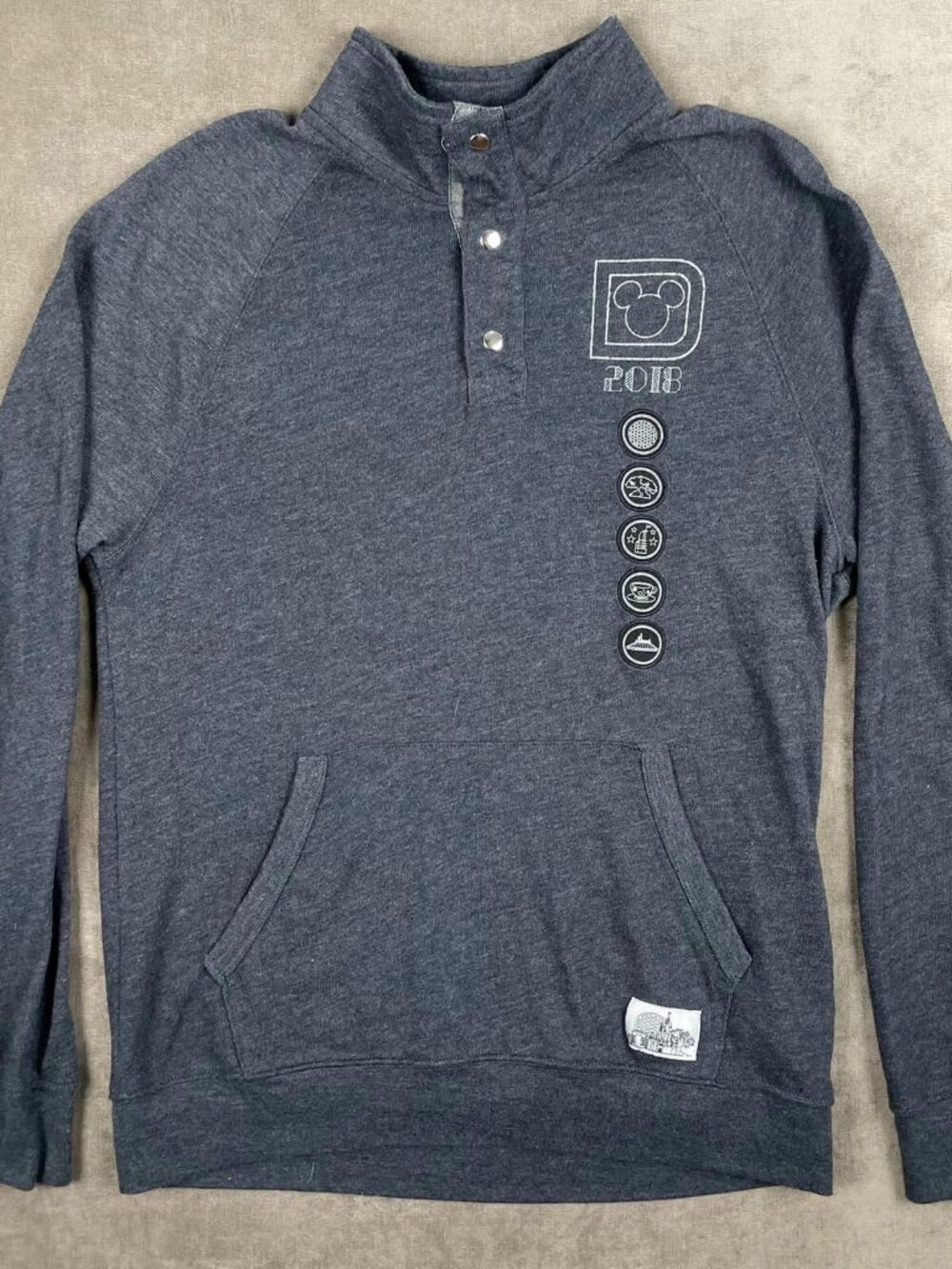 Disney Parks 2018 Logo Grey Mock Neck Snap Sweatshirt Mens S